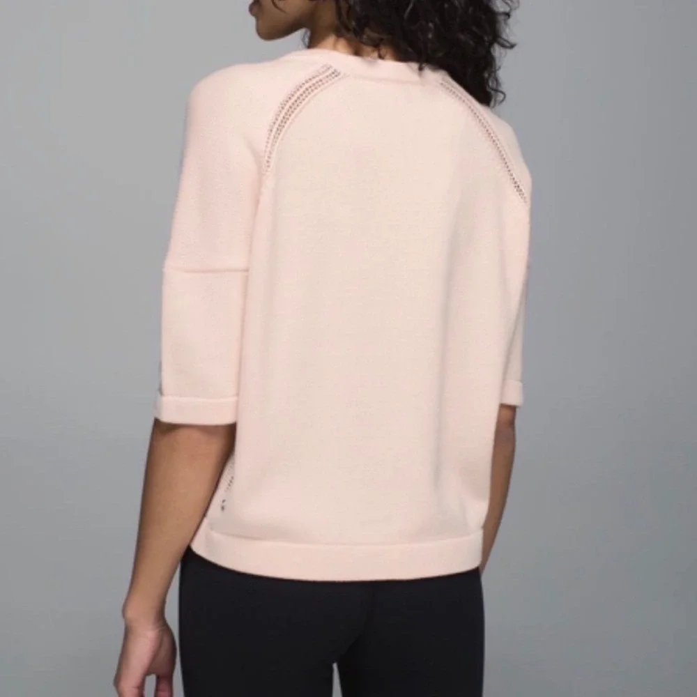 Lululemon Bhakti Reality‎ Short Sleeve Top Women's Large Pink Knit Relaxed Fit